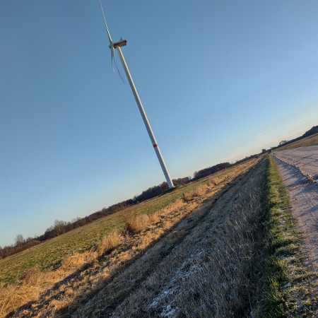 Geosym seismic wind farm streamer